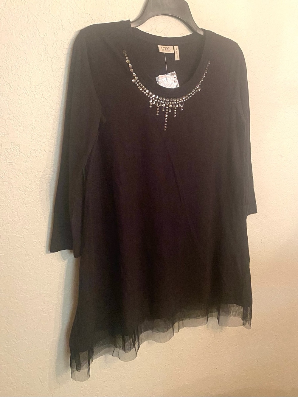 LOGO Lori Goldstein Long Slv Black Tunic Beautiful Rhinestone Neckline Tulle Hem